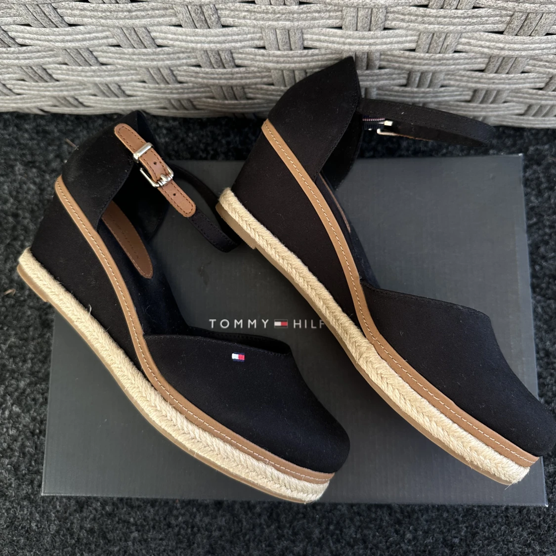 Tommy Hilfiger sandal - 90