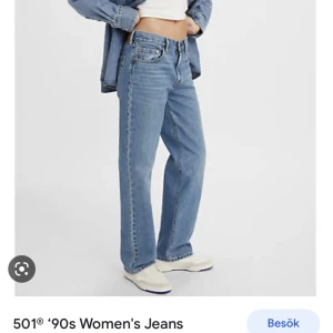 Levis 501 - Levis 501 90s i färgen ”mad love”🫶🏻Oanvända, säljer då de tyvärr inte passade och returtiden gick ut💛Färgen syns bättre på andra bilden!💕 Säljer flera liknande!