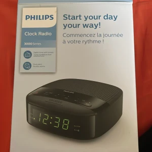 Klockradio - Klockradio,fullt fungerande.  Hämtas i Malmö. Ska den skickas får köparen stå för frakten.