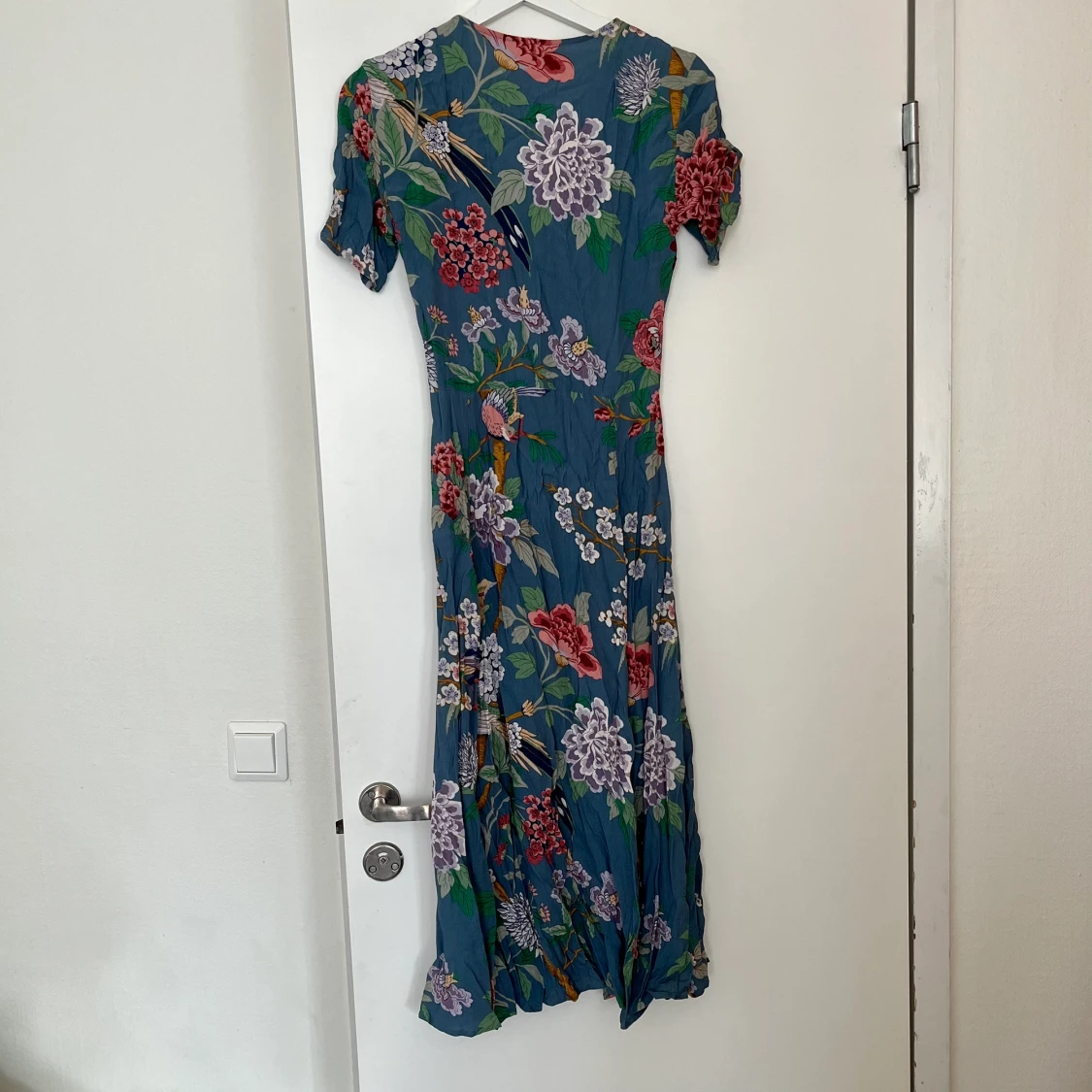 Blommig klänning 34 - 90