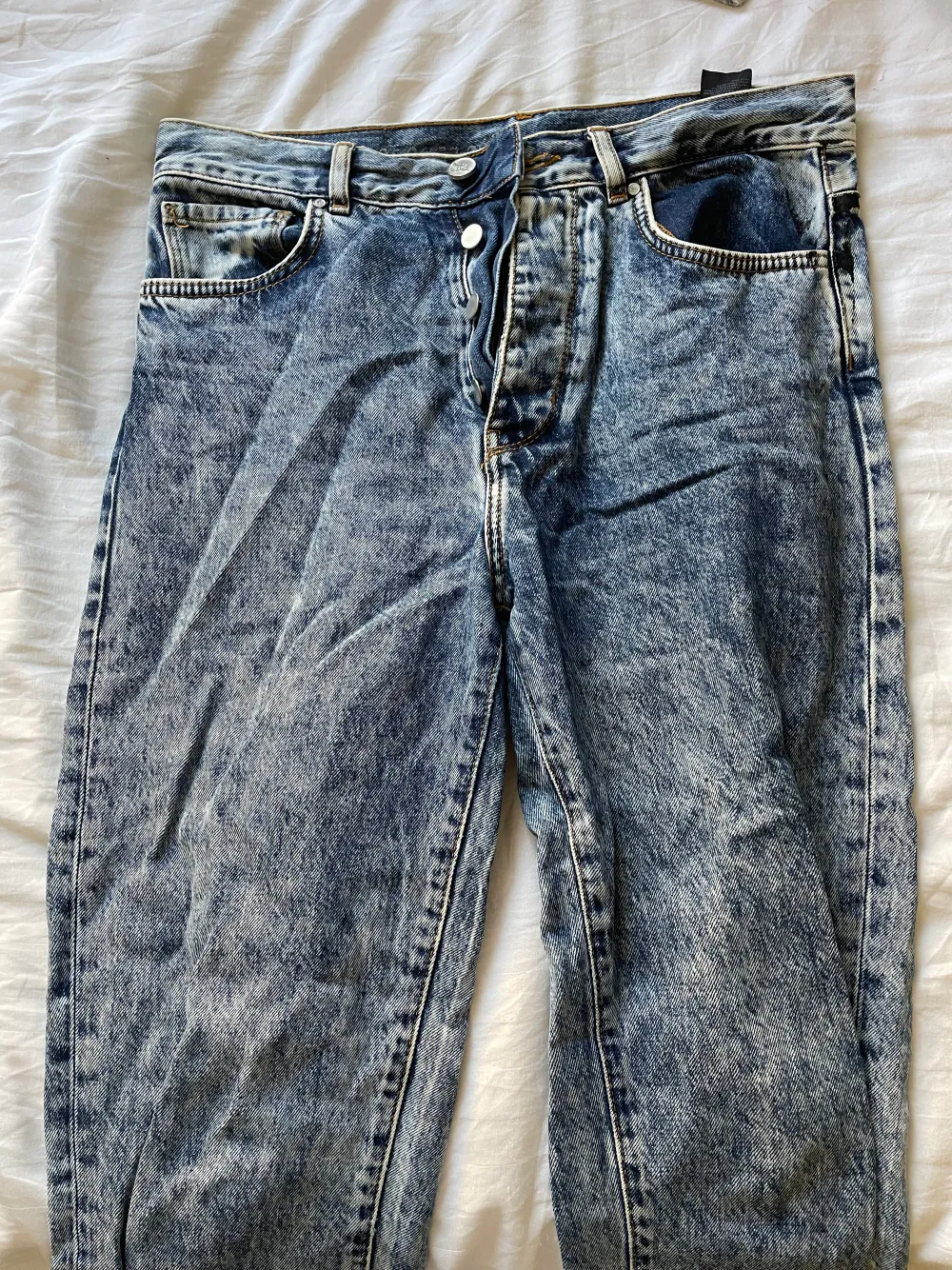 Blåa jeans. Bra kvalitet. Använt få antal gånger. . Jeans & Byxor.