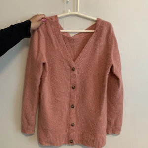 Rosa cardigan - Gullig och fluffig rosa cardigan 🎀