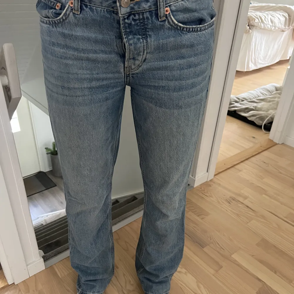 Super fina jeans från lager 157! Jätte sköna och passar till allt💞. Jeans & Byxor.