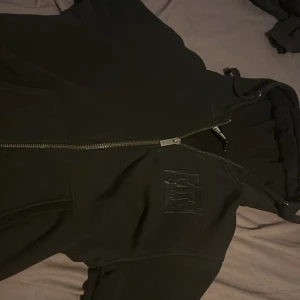 MM sport hoodie - Skön å ha på gymmet