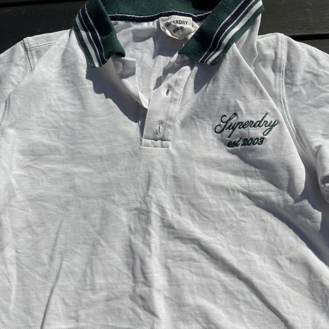 Sportig tröja från Superdry 🤍