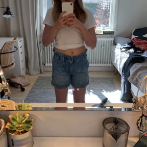 Shorts - Coola shorts från london använt typ 3 gånger för små nu