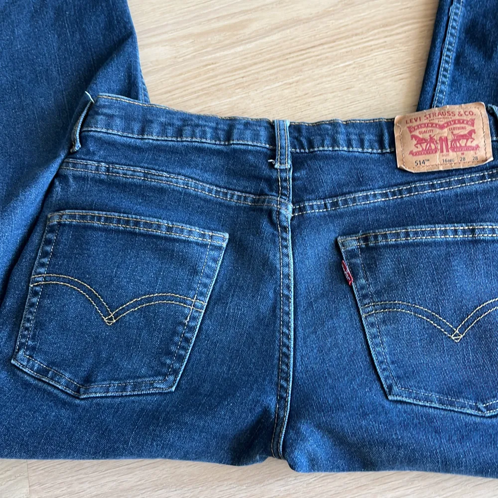 Säljer dessa as balla Lågmidjade vintage levis jeansen!!! 514 stright . Jeans & Byxor.