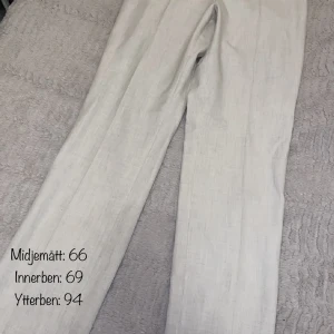 kostymbyxor  - kostymbyxor från uniqlo 