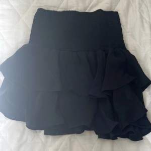 Så fin kjol som också kan användas som topp!💕