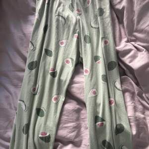avokado pyjamas byxor