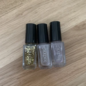 Nagellack - Mycket kvar