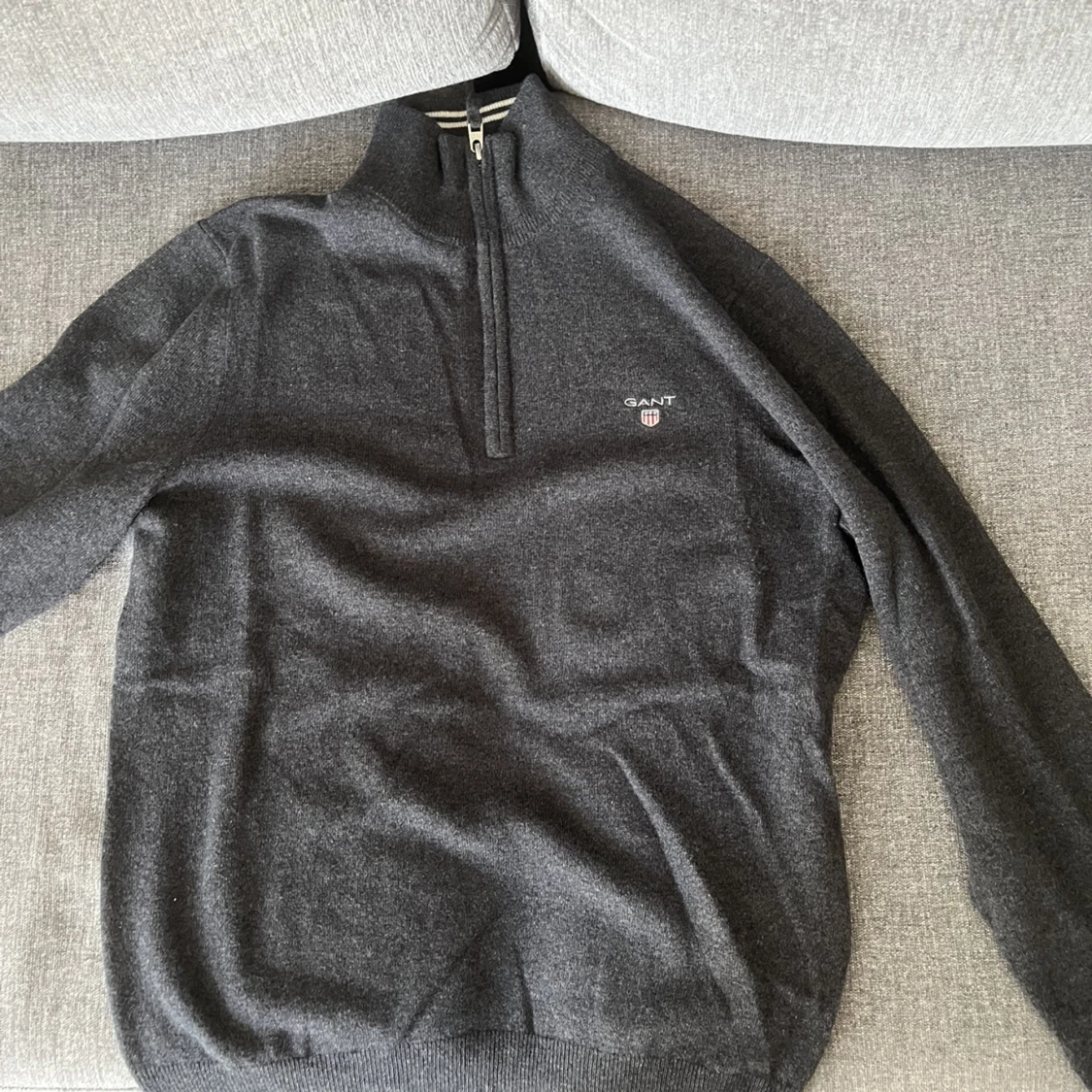 Oanvända märkes kläder  - 91