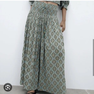 Långkjol - Jättefin långkjol från zara 💗