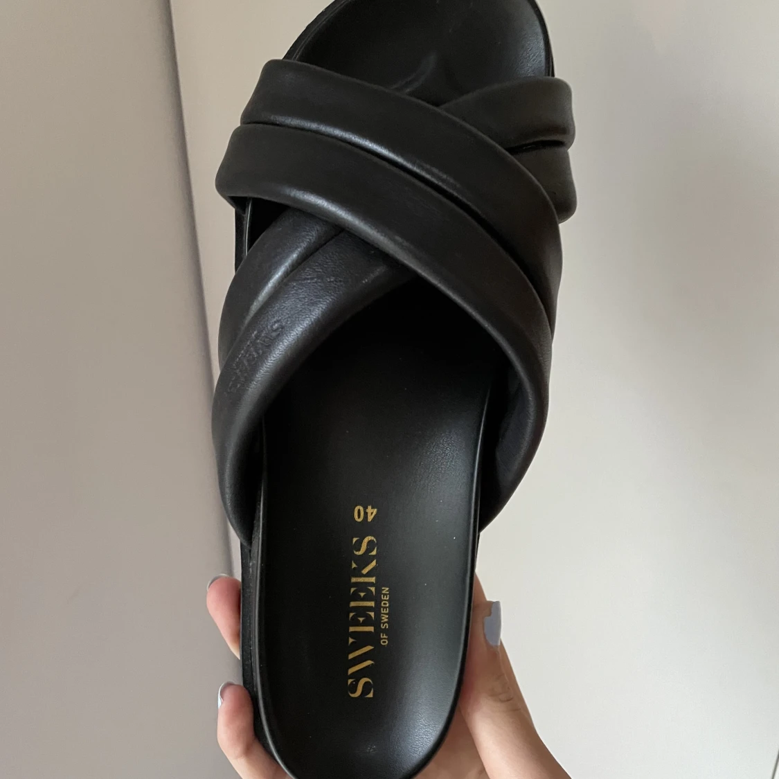 Sweeks tofflor 🖤 - 91