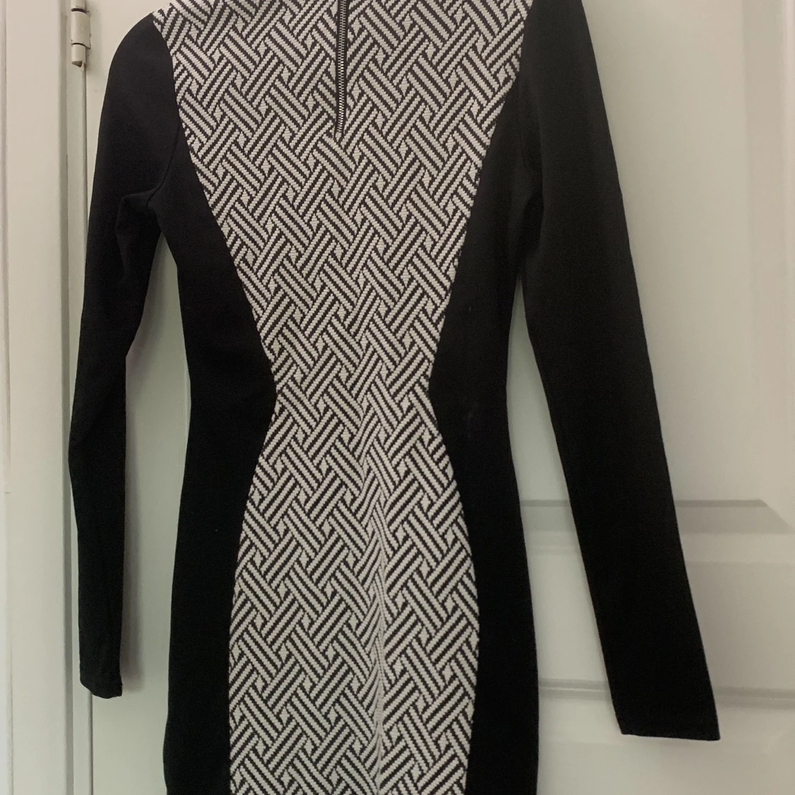 Tajt klänning från hm - 90