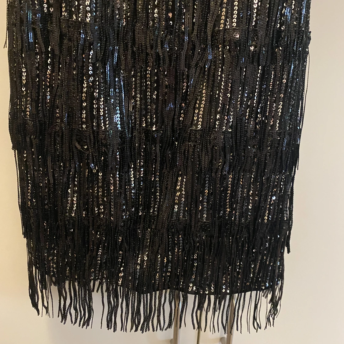 Kort paljettklänning  - 91