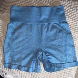 Gym shorts, storlek S-XS använda Max 3 gånger! Säljer för 90kr