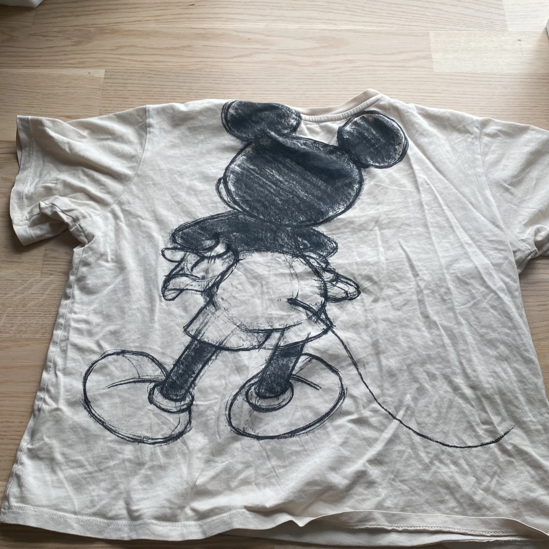  Disney t-shirt  - 90