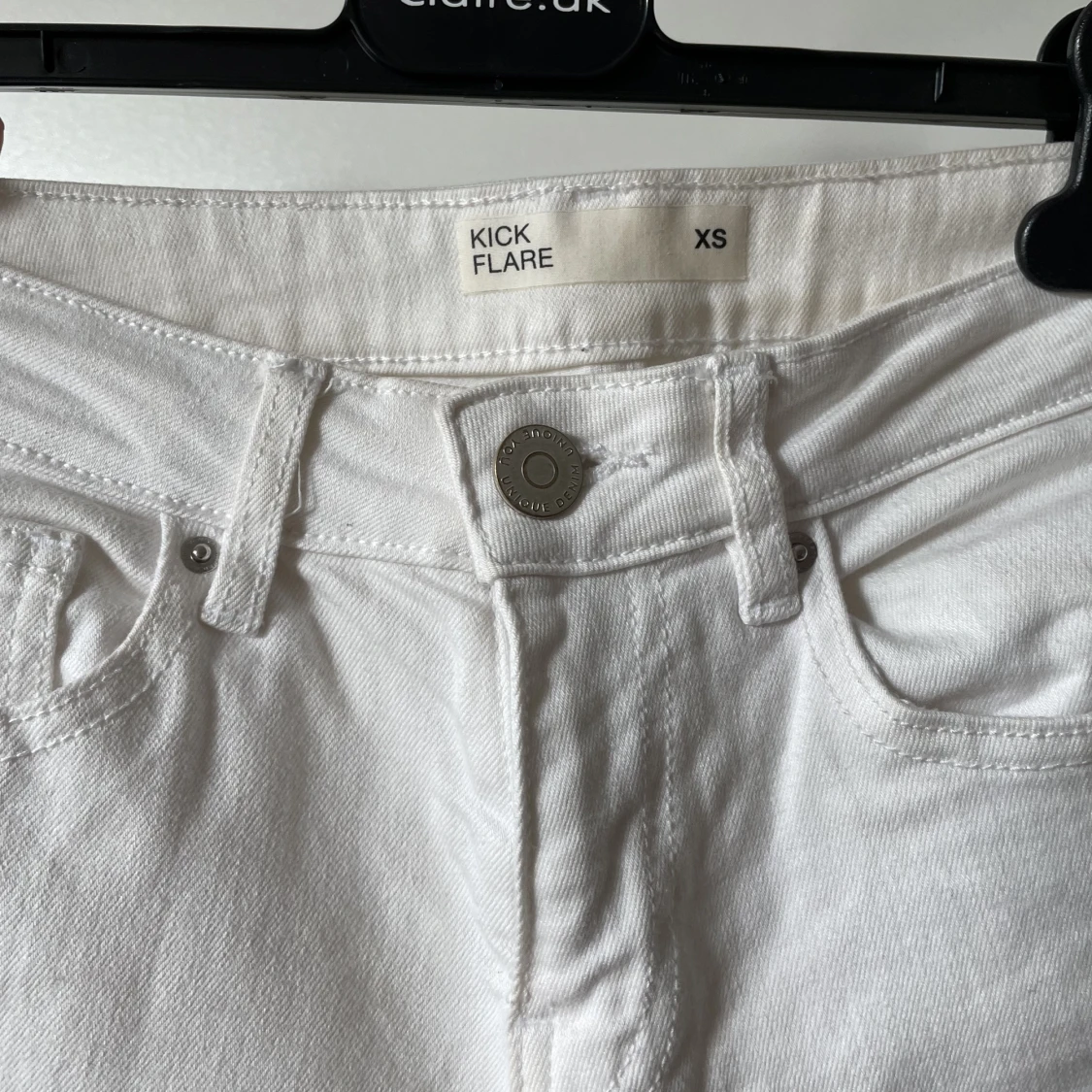 Jättefina vita byxor  - 90