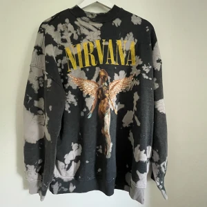 Nirvana tröja - Jätte fin oversize nirvana tröja ❤️ Säljer pga använder inte längre 🫶