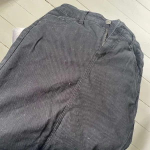 Jeans tjol - Hårig på bilden. Tvättar allt innan jag skicka. Aldrig använda