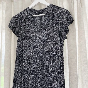 Sommarklänning - Sommarklänning från Kappahl, str S💕🍓