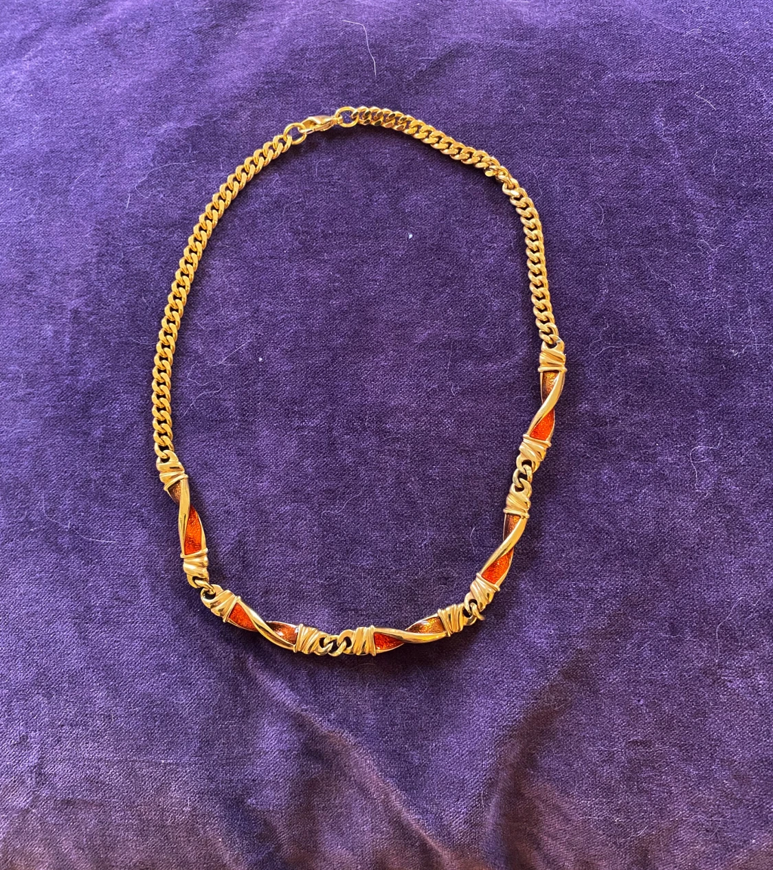 Guldfärgad halskedja  - 90