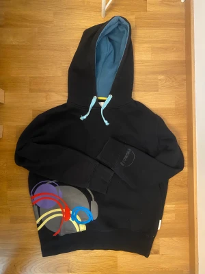 Hoodie!! - Snygg hoodie från humör med tryck