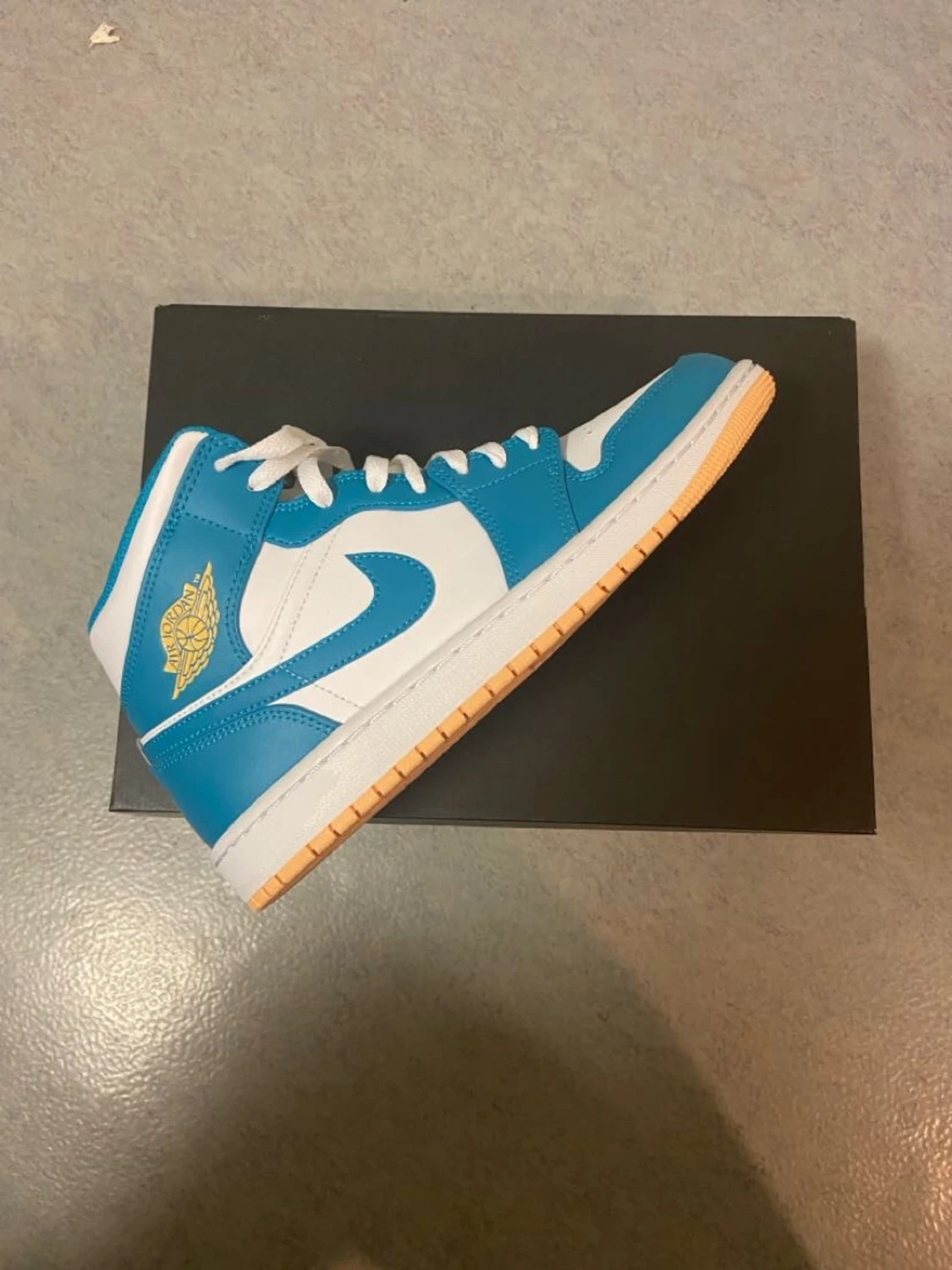 Jordan 1 Aquatone - 90