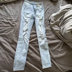 Slitna jeans