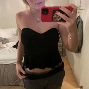 Svart topp från zara  - Svart tubtopp från Zara🩷