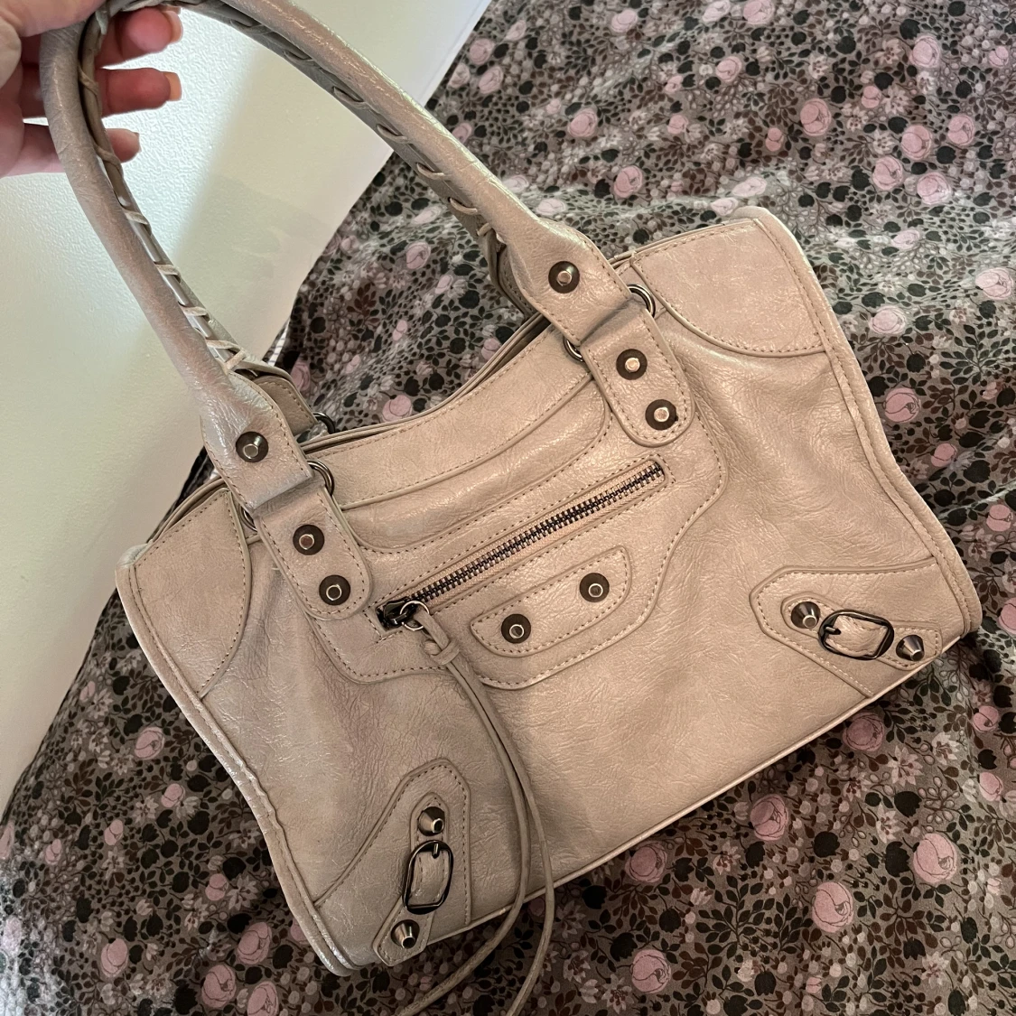 Balenciaga liknande väska - 90