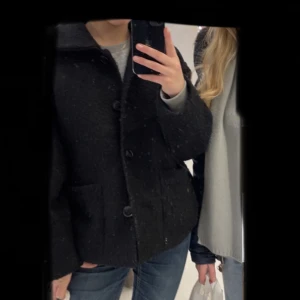 Kappa - En jätte snygga kappa från Monki i stl S💕💕