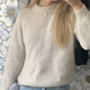 Mohair tröja  - Superfin stickad mohair tröja i ljus rosa färg från Lindex. Använd fåtal gånger!💞