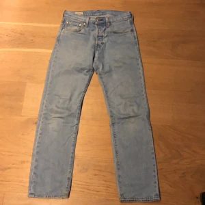 Levis 501 - Mycket bra skick 