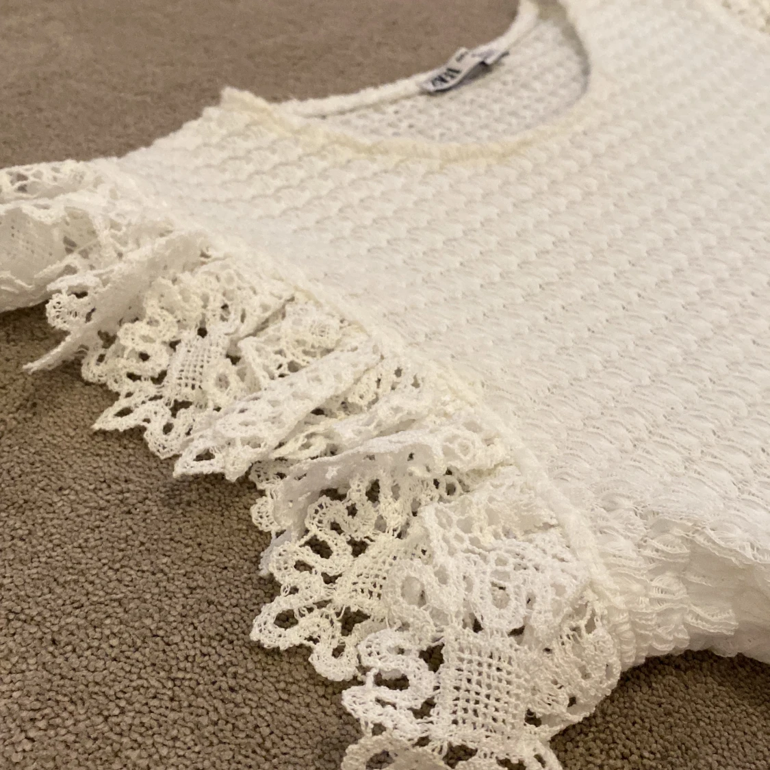 Zara tröja vit  - 91