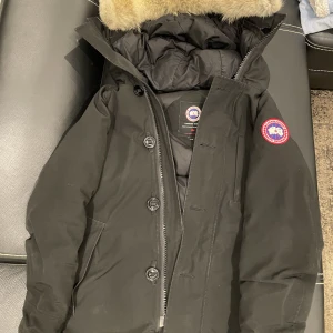 Canada goose jacka - CANADA GOOSE 3426M R CHATEAU PARKA Down Jacket S Dark navy Auth Used Skick: 8/10
