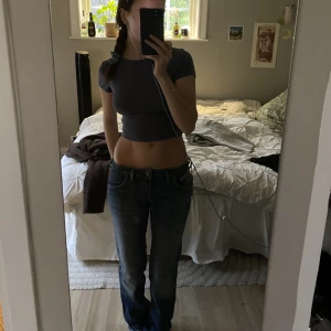 Diesel Jeans  - Vintage diesel jeans w 27 l 32  FRI FRAKT köpt nyligen second hand , skriv innan om ni vill köpa via köp nu