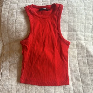 Linne från Bikbok  - Bra skick använd ca 10 gånger som Max Priset är inte spikat 