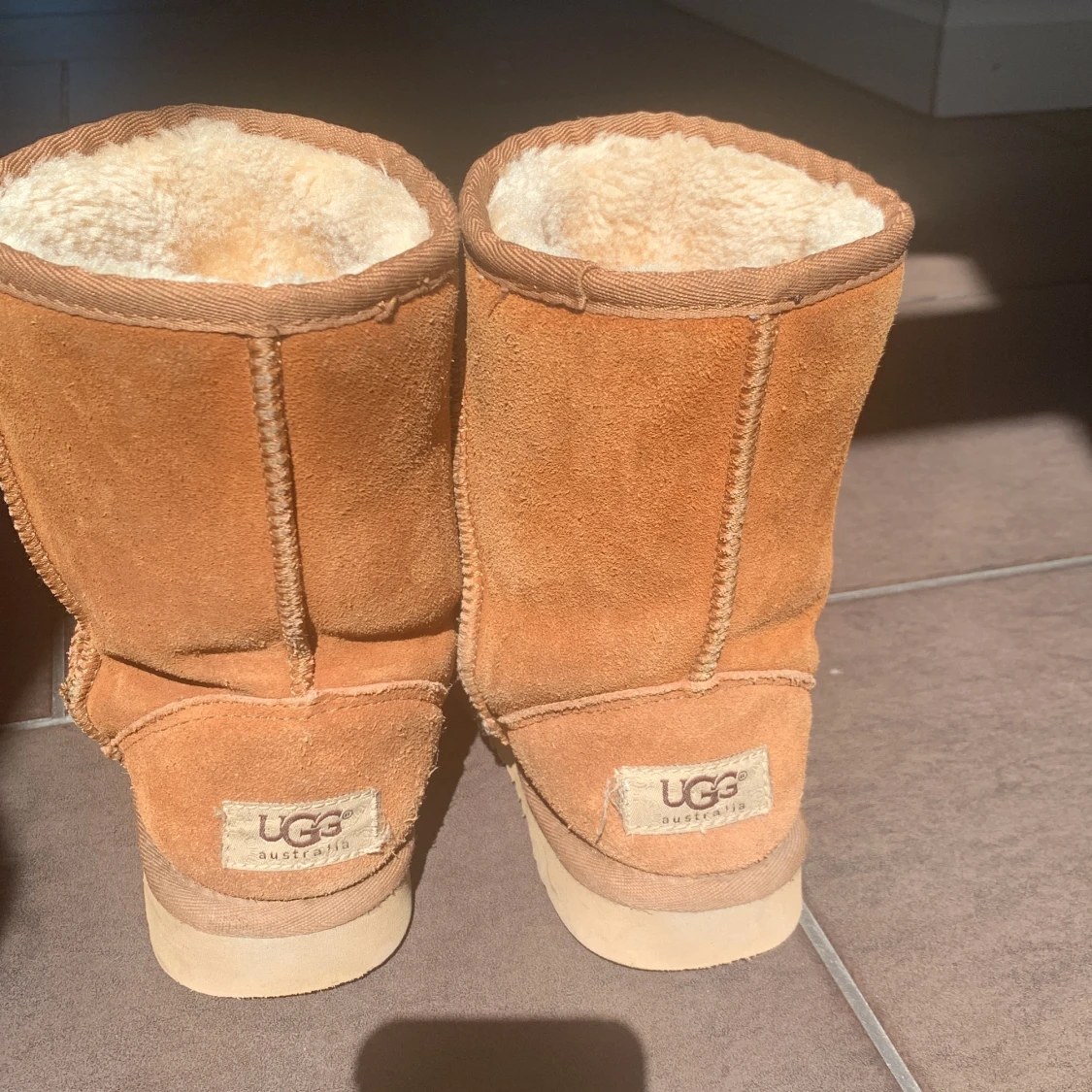 Uggs  - 90
