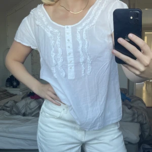 Vit blus - Vit blus🤍