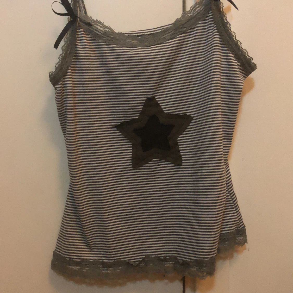 Randig stjärn linne