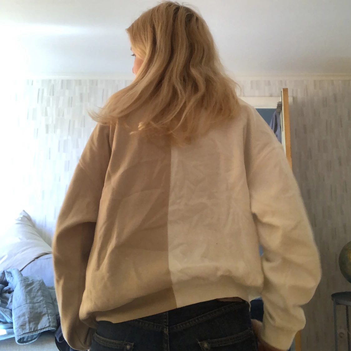 Vit beig sweatshirt  - 90