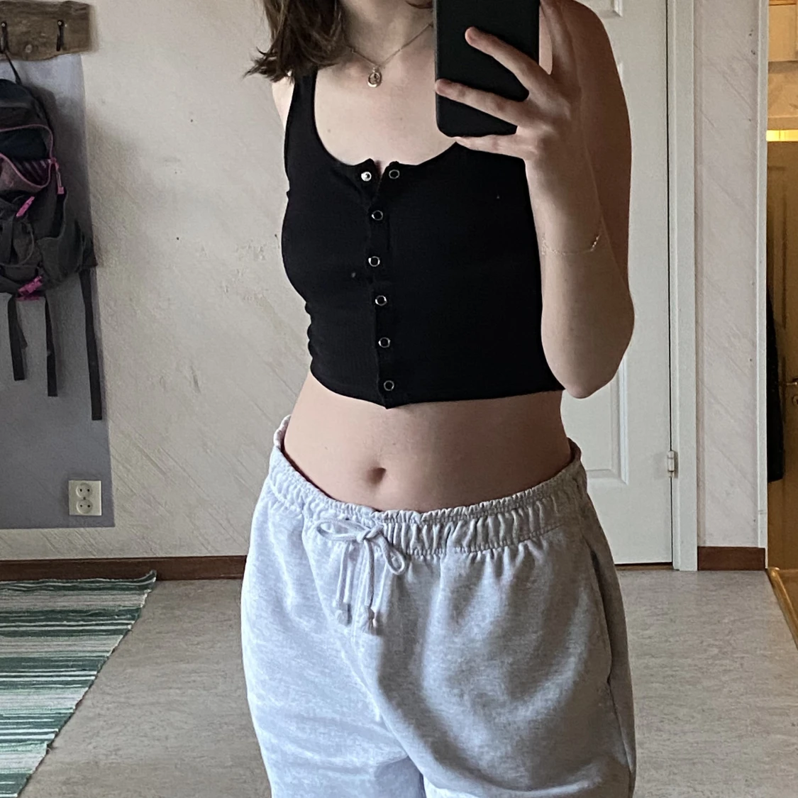 svart topp med knappar - 90