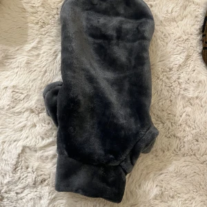 Hundtröja  - Aldrig använd. Storlek m 