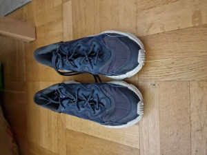 Ozweego - Adidas ozweego, size 40