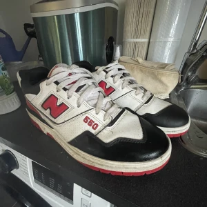 New balance skor - Använda få tal gånger  Bra skick  Storlek 45 Nypris 1300 