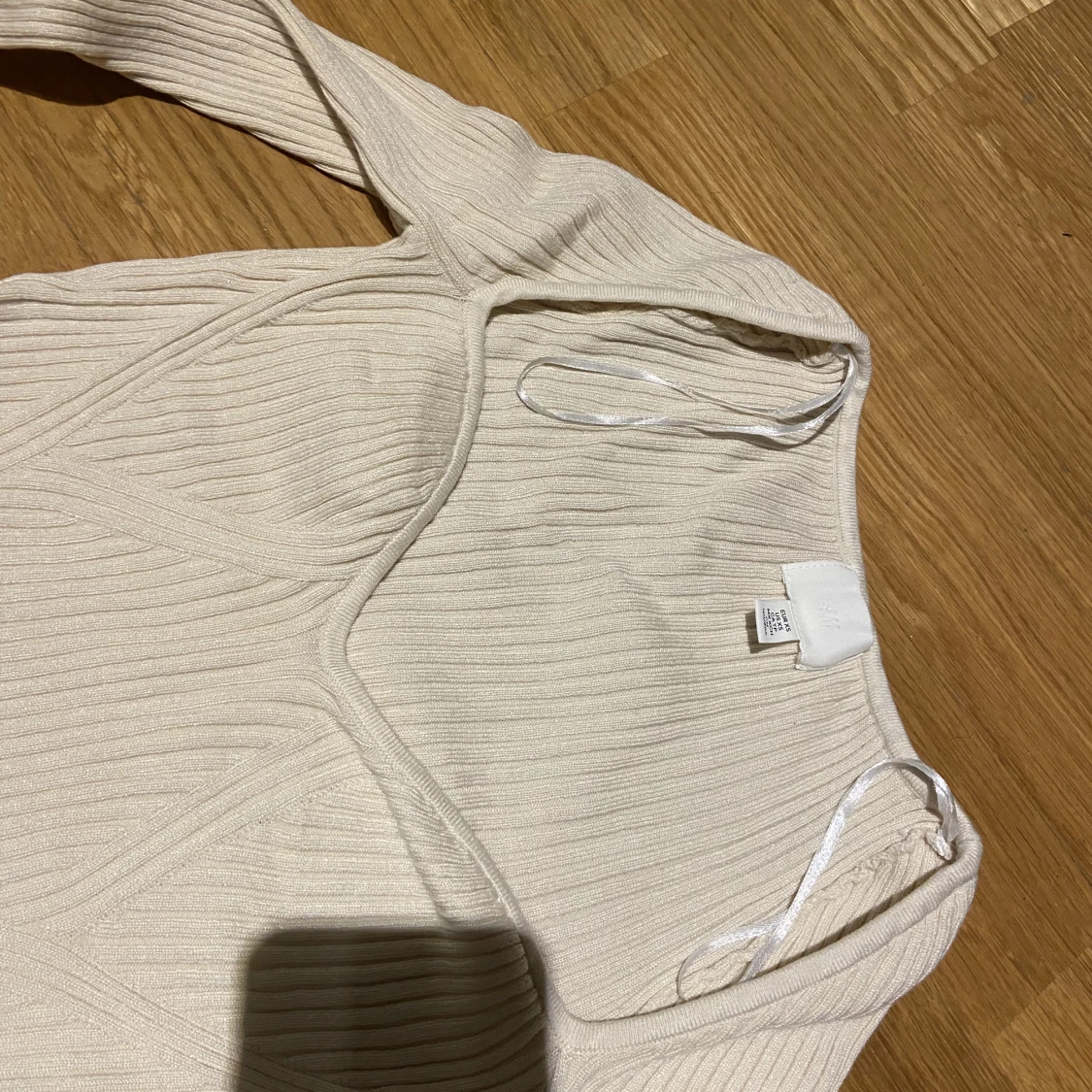 Ribbstickad tröja  - 91