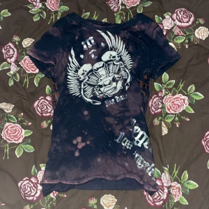 Tröja - Bra skick, inget tecken på användning🙌 