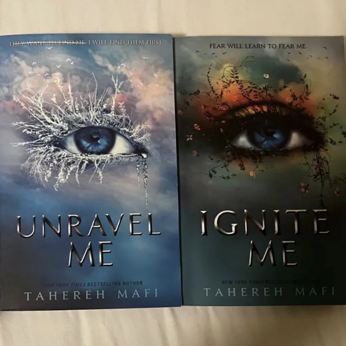 Unravel me och Ignite me